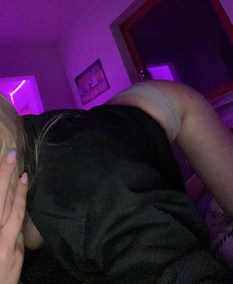 zoexlovee (zoexlove) free OnlyFans Leaked Videos and Pictures 

 picture 2